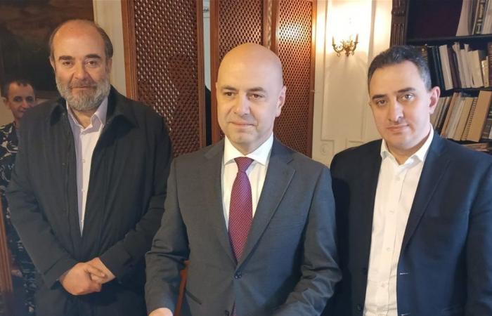 تكتل الجمهورية القوية يتقدم بطعن امام المجلس الدستوري بقانون الموازنة