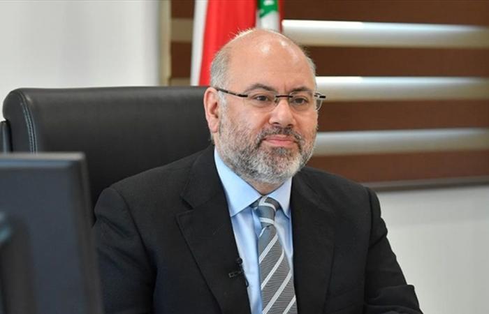 وزير الصحة يتسلم شحنة مساعدات طبية من اليونيسيف