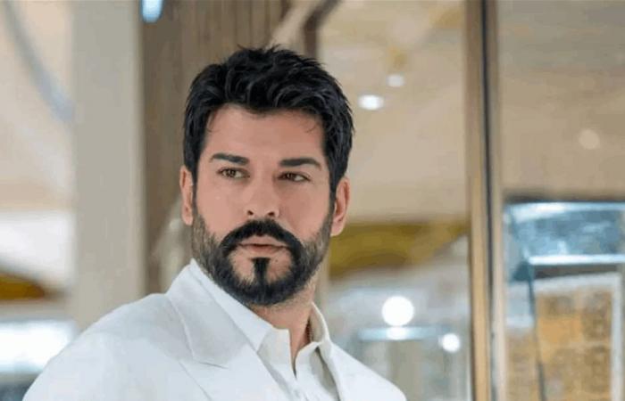 باع كل شيء.. هل غادر الممثل التركي الشهير بلده؟