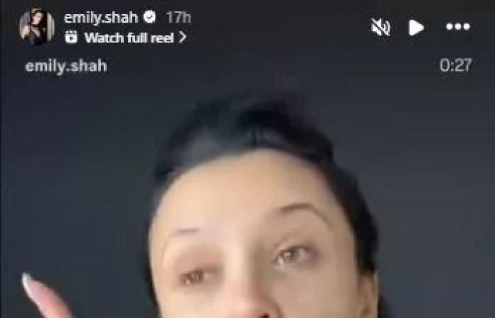 من دون مكياج.. ممثلة شهيرة تفاجئ جمهورها بأحدث إطلالة لها (صور)