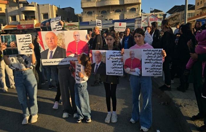 بالصور: اعتصام لأهالي السجناء في دورس