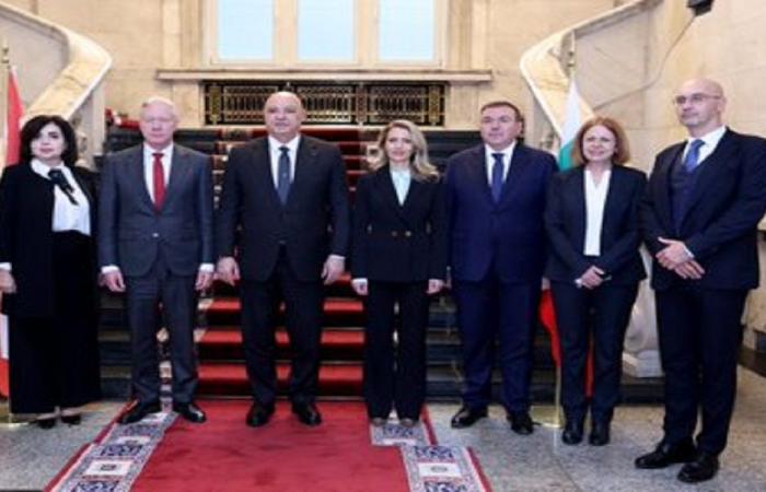 عون يواصل لقاءاته في بلغاريا: لتعزيز العلاقات بين البلدين