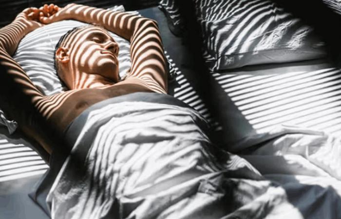 تحذير.. قلة النوم أخطر على متوسط العمر من النظام الغذائي الضار