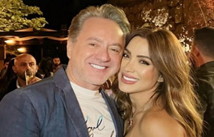 ترك المسرح وتقدّم منها... شاهدوا ما قام به مروان خوري مع زوجته ندى رمّال