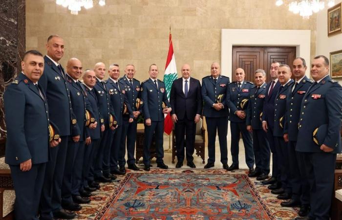 الرئيس عون لوفد قيادة الجيش: أنقذتم لبنان!