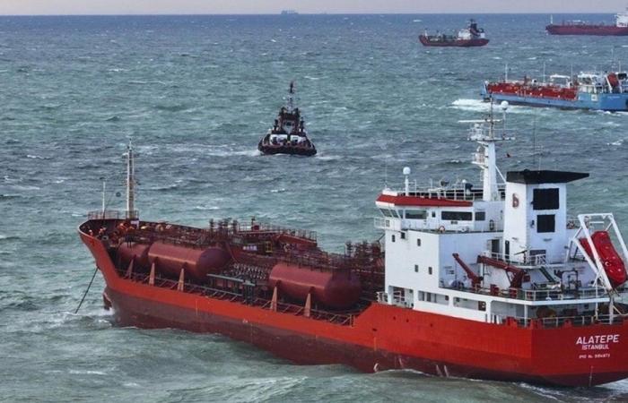 اصطدام ناقلتي نفط ضخمتين قرب إسطنبول