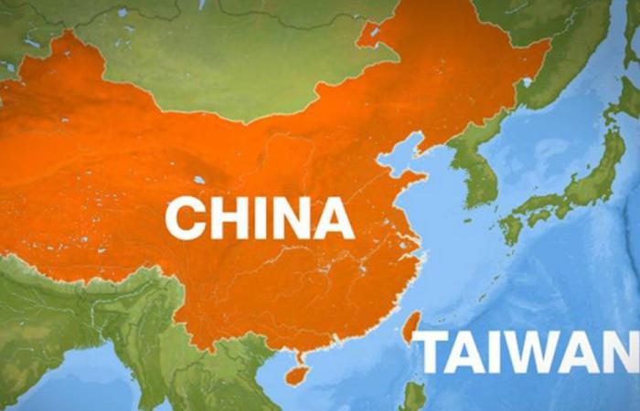 الصين تحاكي حصار تايوان بإطلاق صواريخ