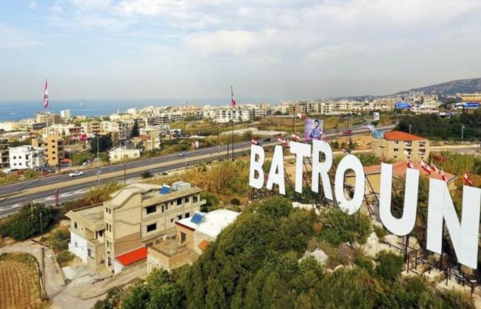 اتحاد بلديات البترون باشر تنظيف الطرقات