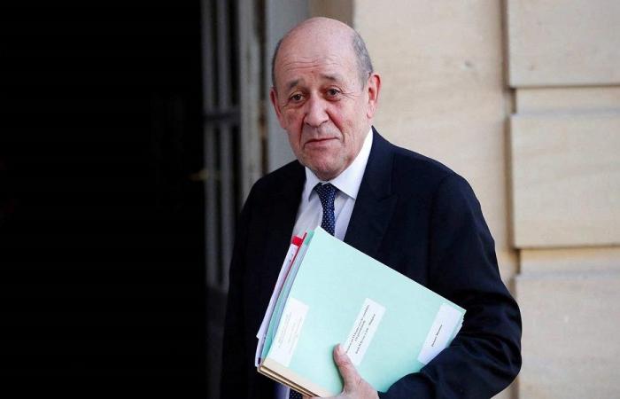 لا أبعاد سياسية – داخلية للقاءات لودريان