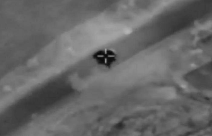 أدرعي: قضينا على عنصر من “الحزب” في زوطر (فيديو)