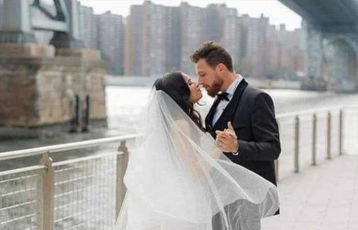 فضيحة في الوسط الفني.. فنان يتسبب بإصابات وكدمات لزوحته والأخيرة تدعي عليه (صور)