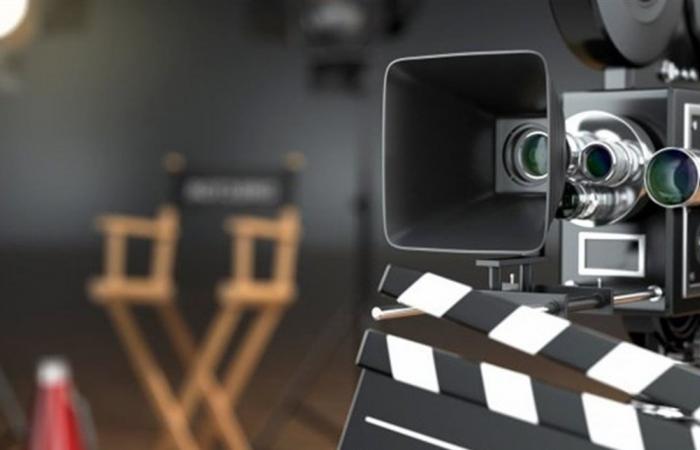 "كان صارمًا".. ممثلة معروفة تكشف طريقة تعامل والدها الراحل معها (فيديو)