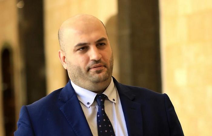 ناصر الدين: لأخذ موضوع الإضراب بالجدية المطلوبة