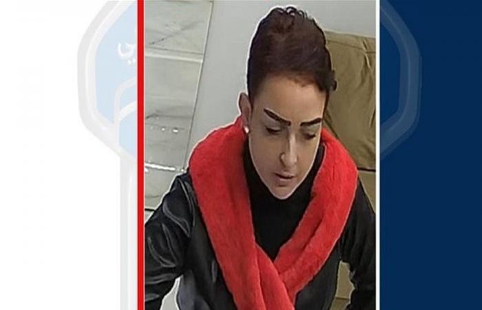 سرقت قطعة من الذهب وفرّت.. هل تعرفونها؟