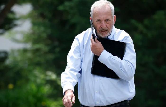 استقالة وزير سابق من “هارفارد”… ما علاقة إبستين؟