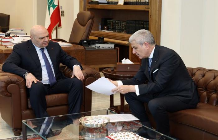 واقع القطاع الصناعي على طاولة عون