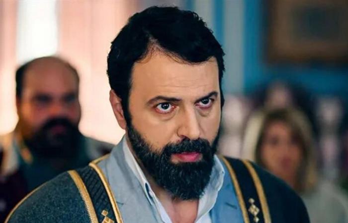 على طريقته.. هكذا شوّق تيم حسن الجمهور لأحداث مسلسل "مولانا" (صورة)