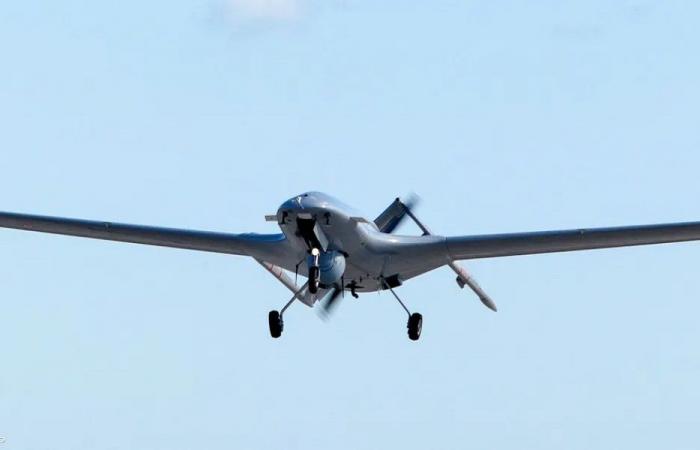 مسيّرات “مجهولة” فوق قاعدة تضم روبيو وهيغسيث بواشنطن!