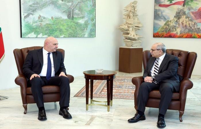 “الخارجية”: قرار طرد السفير تم بعد استشارة عون وسلام