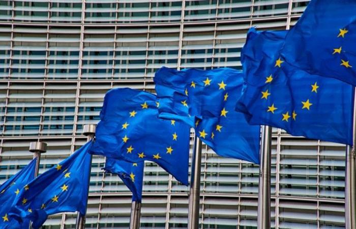 الاتحاد الأوروبي: مستعدون لتقديم المساعدات الإنسانية للبنان