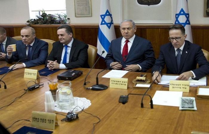 ملفات إيران و”الحزب” والحوثي على طاولة الكابينت