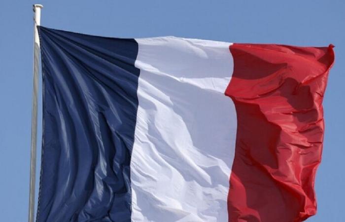 فرنسا: على إيران تنفيذ قرارات الحكومة اللبنانية ومغادرة سفيرها