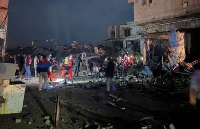 رشقات صاروخية على تل أبيب وسقوط شظايا متفرقة