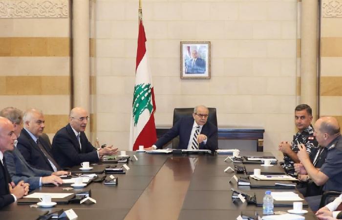 جلسة حكومية في السراي بحضور “الثنائي”