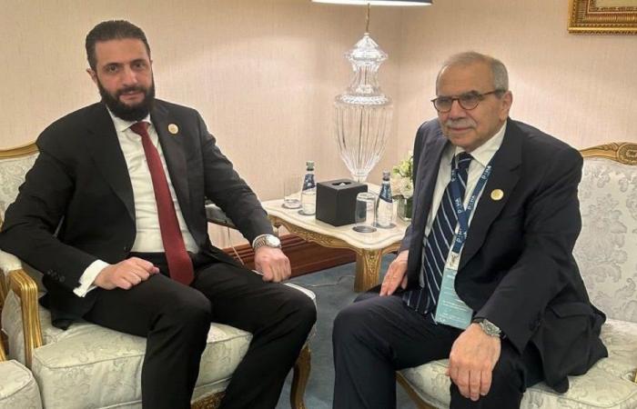 سلام يبدأ زيارته إلى سوريا باجتماع مع الشرع