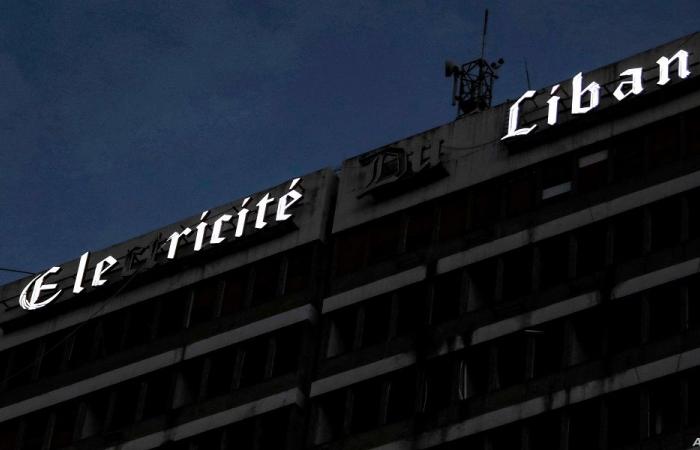 هدرٌ بملايين الدولارات في مستودعات شركة كهرباء لبنان (فيديو)