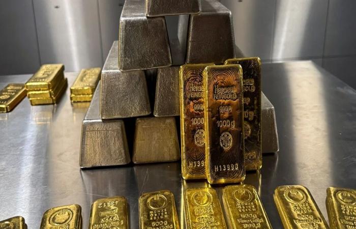 إنخفاض سعر الذهب