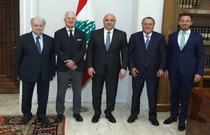 عون: الإصلاحات واستعادة الثقة مدخلان أساسيان لتحفيز الاستثمارات