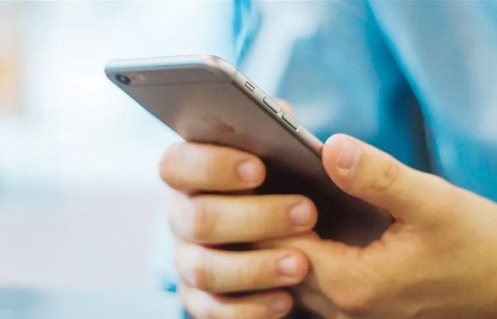 إحذروا.. هذه العادات قد تدمر هاتفكم الذكي تجنبوها
