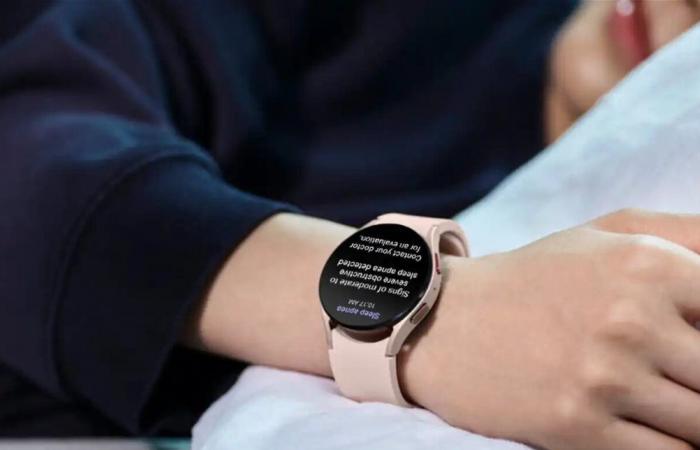 الساعات الذكية وانقطاع التنفس أثناء النوم: رصد وتنبيه.. لا تشخيص طبي