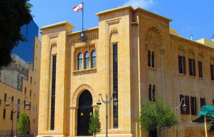 لجنة الأشغال النيابية تُقرّ مشروعي قانونين