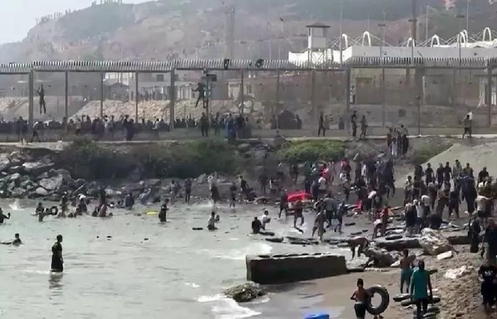 ارتفاع ضحايا محاولات العبور إلى سبتة إلى 18 قتيلاً