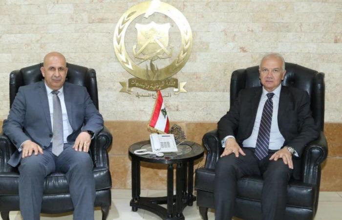 خريش وكرم يبحثان دعم الدفاع المدني وتعزيز جهوزيته