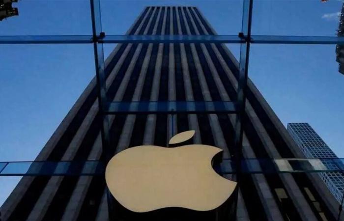 قد تصل قيمتها إلى نحو 32 مليار دولار.. أبل تواجه دعوى قضائية جماعية جديدة