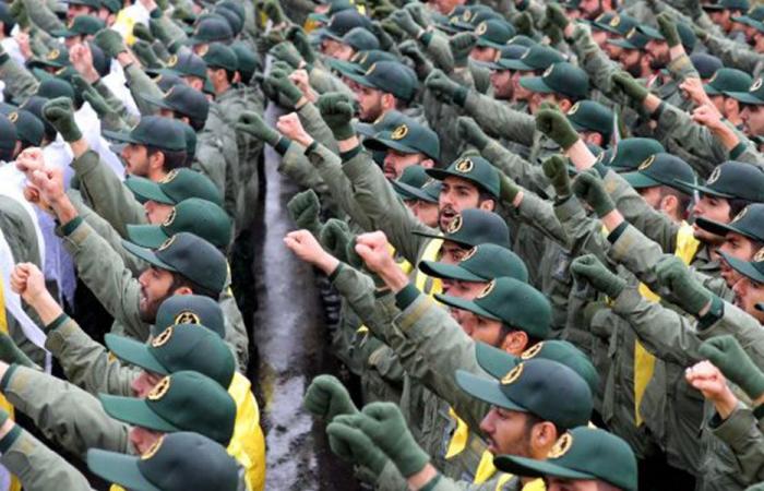 الحرس الثوري: الحرب الاقتصادية ساحة المعركة الأساسية