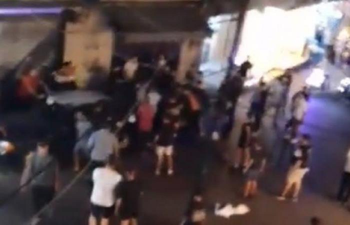 بالفيديو: إشكال وتضارب بين عدد من الشبان في صيدا
