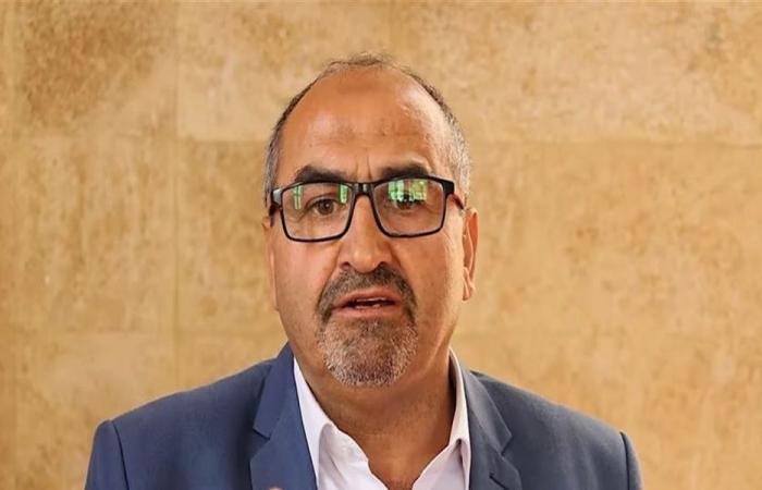 سجال نيابي حول الكهرباء.. والحشيمي يفتح ملف البواخر