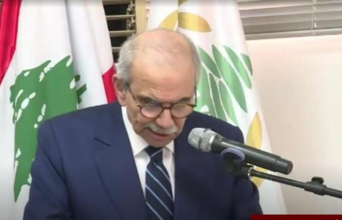 نواف سلام بحث مع رئيس فنلندا أهمية استمرار قوة دولية بلبنان