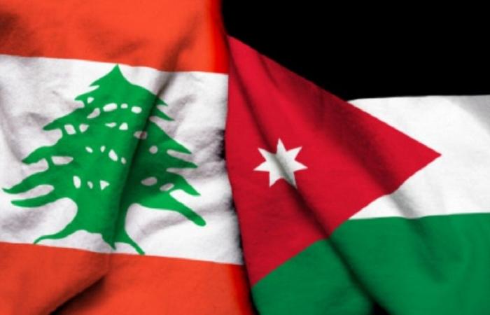 20 شاحنة مساعدات أردنية تصل إلى لبنان