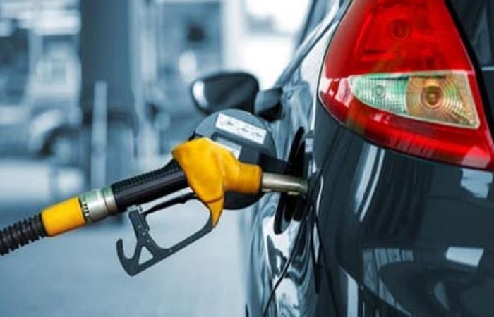 الحكومة “تستوعب” الشارع بـ5 ليترات بنزين