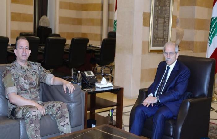 بعد “متفجرات الهرمل”.. سلام يجدّد الدعم المطلق للجيش: لا تهاون مع المهربين!