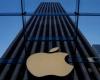 بمساعدة الذكاء الاصطناعي.. Apple تعالج ما يقارب 200 ثغرة أمنية